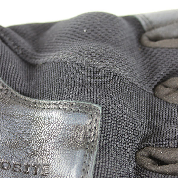 trilobite_mixed-gloves_comfee_black_detail4.jpg