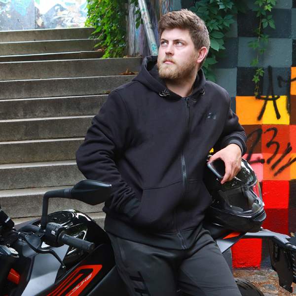 trilobite_textile-jacket_binder-hoodie_black_lifestyle1.jpg