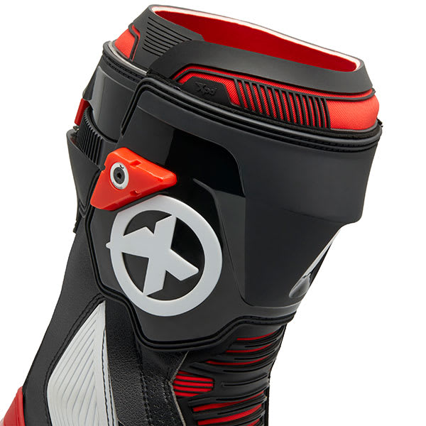 xpd_leather_race_boots_xp9-s_red_black_detail4.jpg